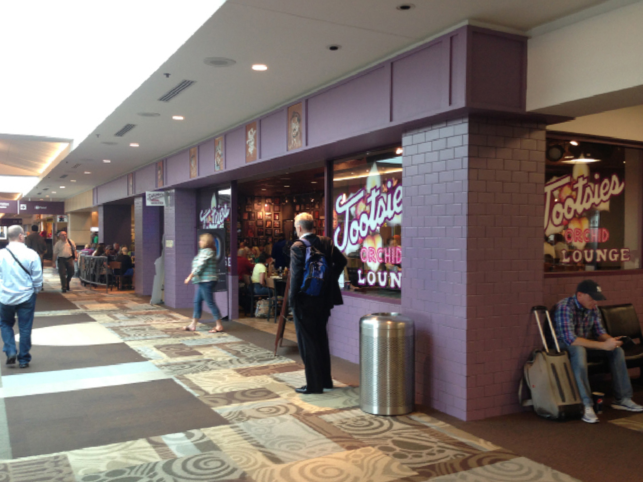 Nashville Airport Restaurant Renovations HHL Architects